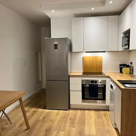2 Chambres Au Coeur Du Centre Ville. * Ajaccio (Corsica)